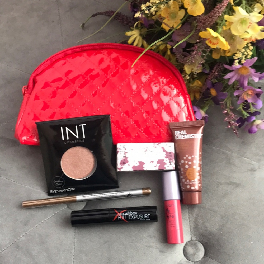 Ipsy Bag and Makeup Selection!